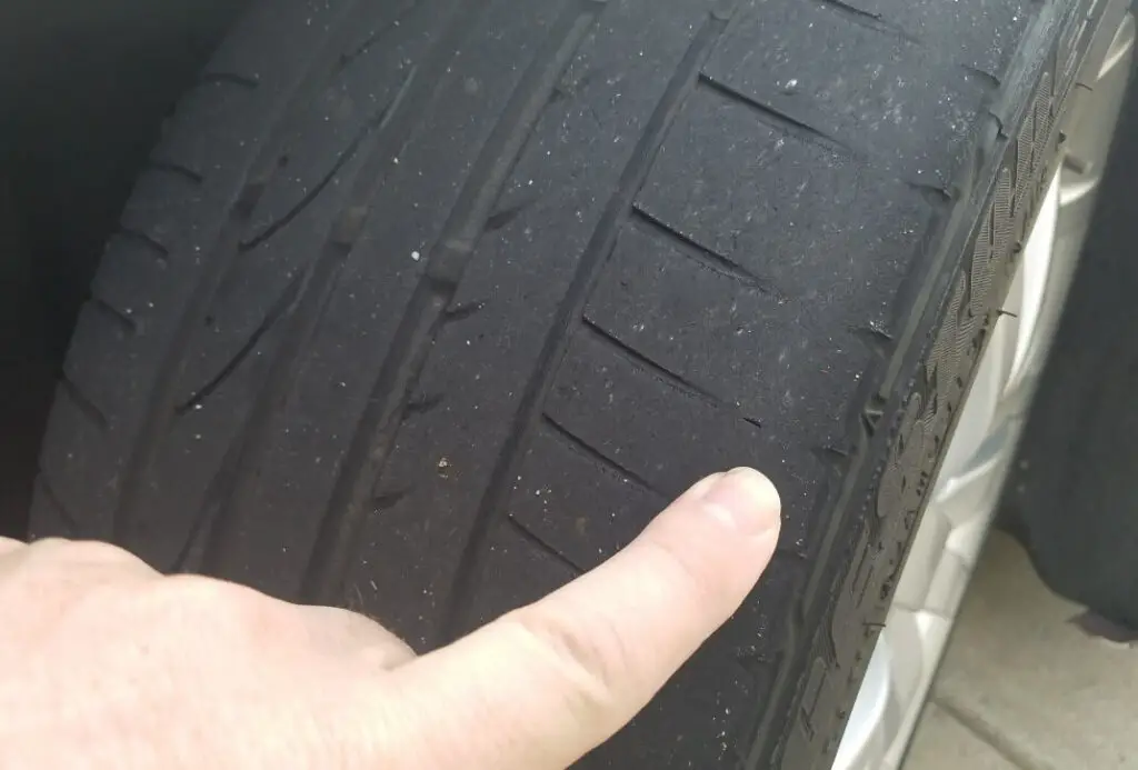 why do new car tires wear out so fast