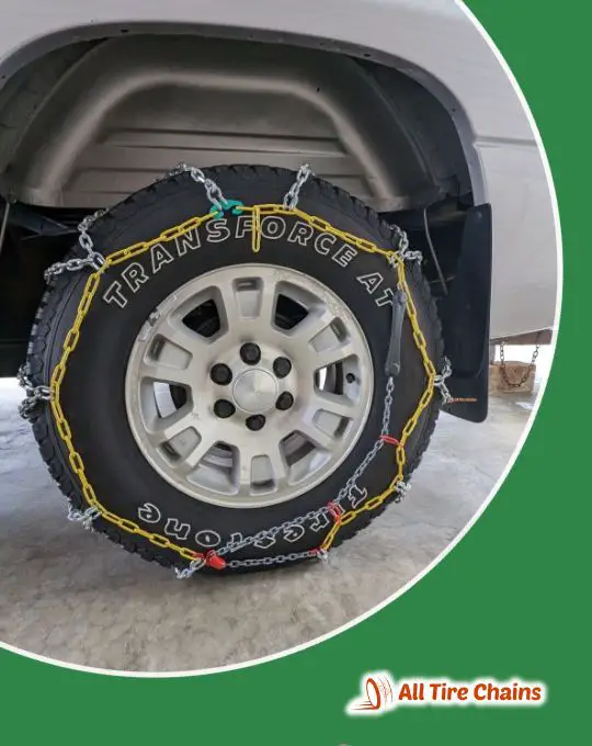 driving with tire chains on pavement
